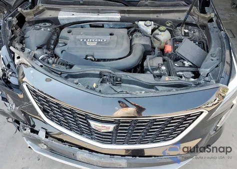 2020 Cadillac Xt4 Premium Luxury z USA, uszkodzony, nr VIN 1GYFZDR48LF105975
